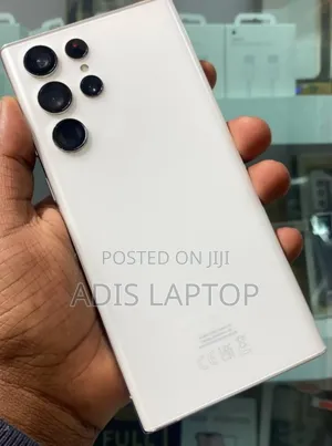 Photo - New Samsung Galaxy S22 Ultra 256 GB Silver