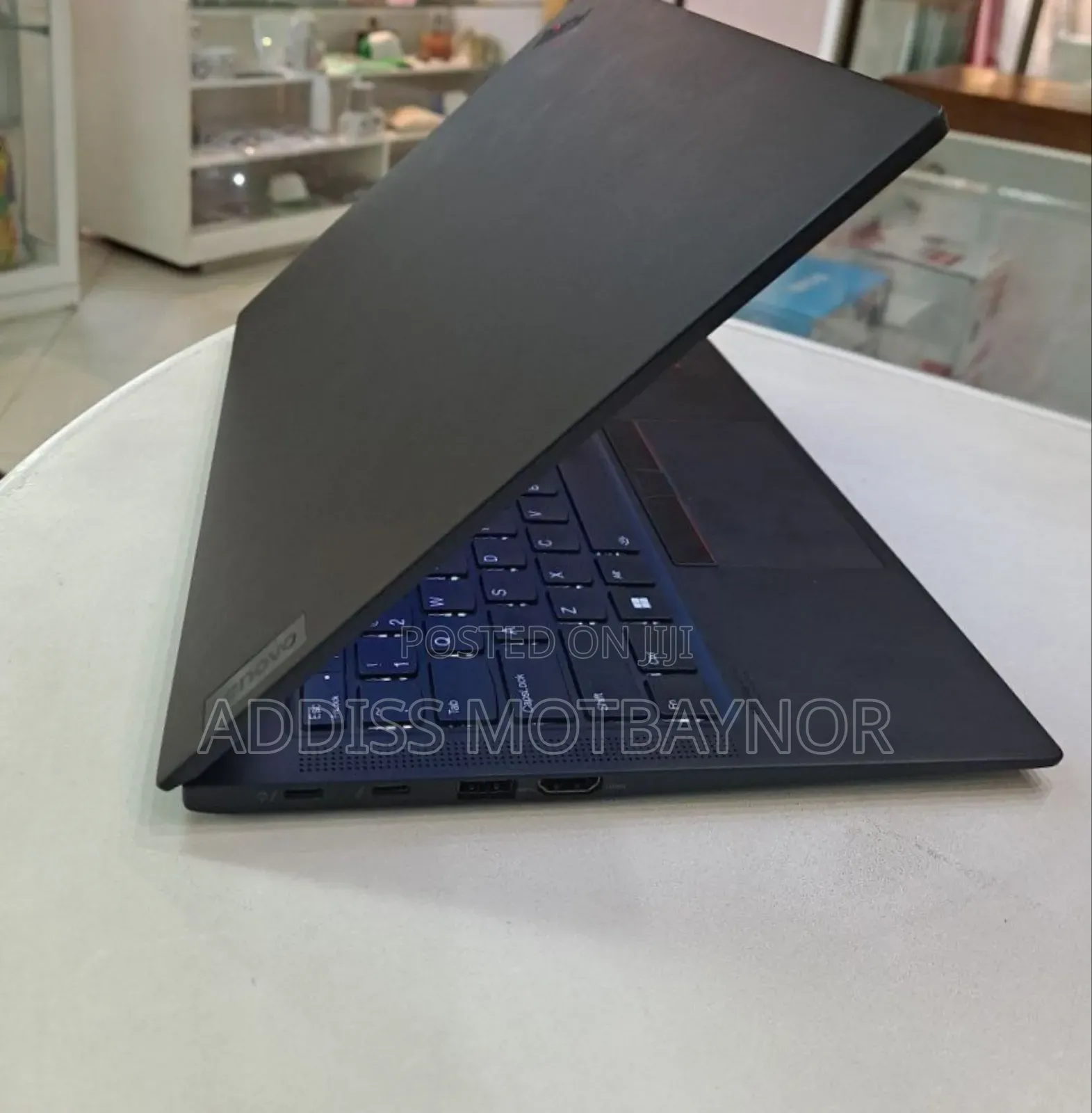 New Laptop Lenovo ThinkPad Yoga 16GB Intel Core I7 SSD 512GB