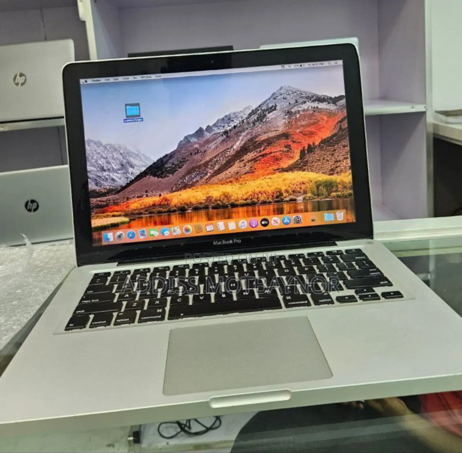 New Laptop Apple MacBook 2015 4GB Intel Core I5 SSD 500GB