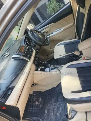 Toyota Yaris 2014 Gray