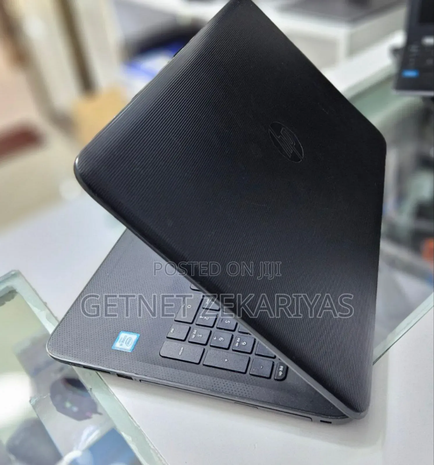 New Laptop HP Stream Notebook 8GB Intel Core I5 HDD 1T