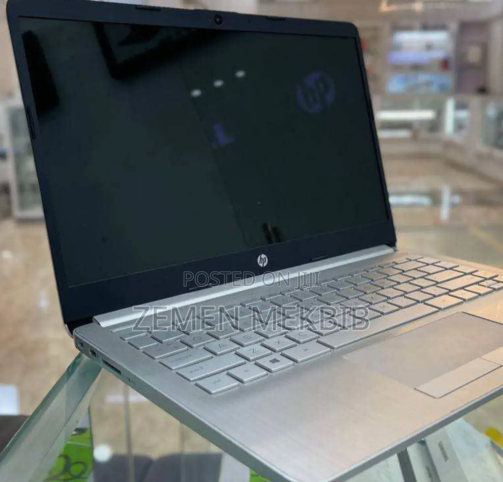 New Laptop HP 8GB AMD Ryzen 5 SSD 512GB