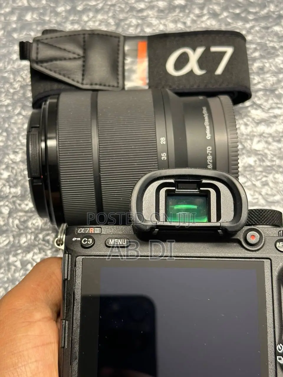 Sony A7r 3 With Kit Lens 28-70mm Brand New