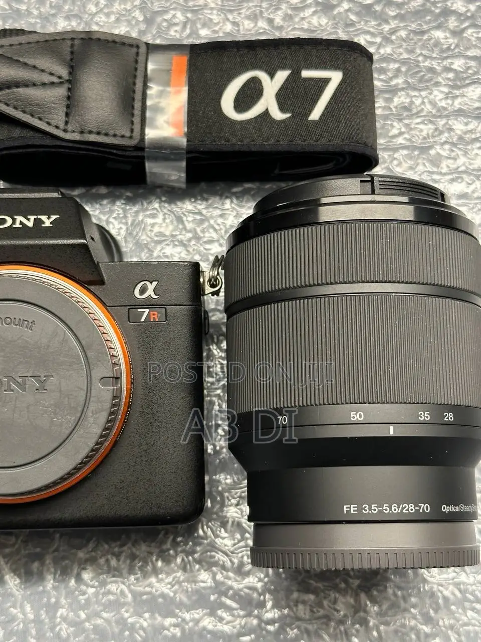 Sony A7r 3 With Kit Lens 28-70mm Brand New