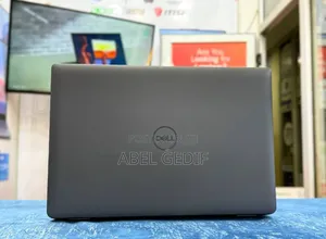 Photo - New Laptop Dell Latitude 13 3000 16GB Intel Core I7 SSD 512GB