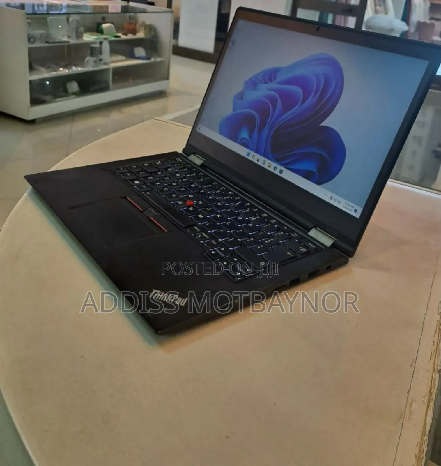 New Laptop Lenovo ThinkPad Yoga 16GB Intel Core I5 SSD 512GB