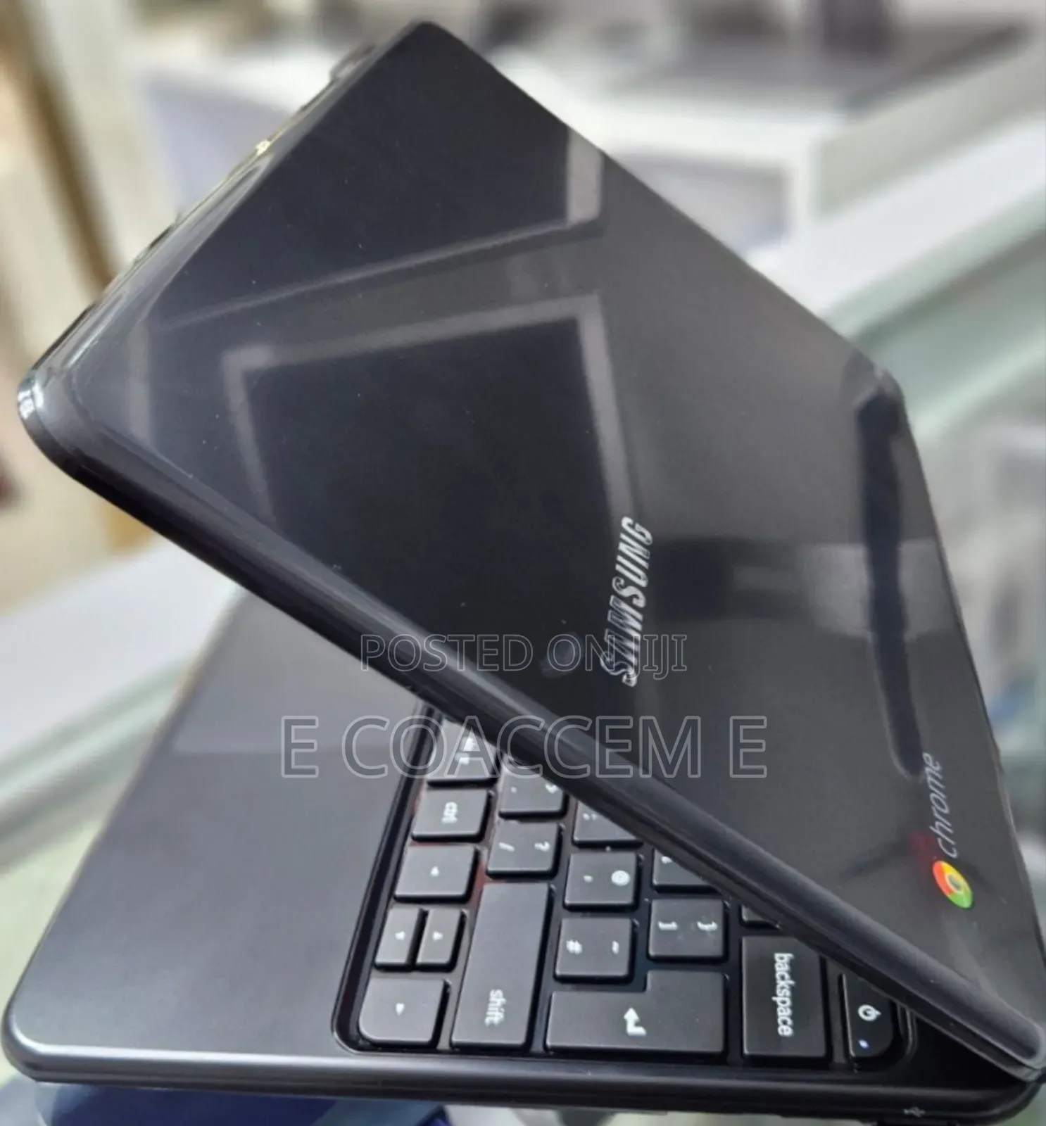 New Laptop Samsung Chromebook 3 11 4GB Intel SSD 16 GB