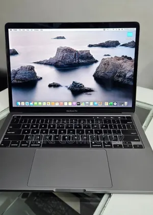 Photo - New Laptop Apple MacBook Pro 2019 8GB Intel Core I5 SSD 256GB