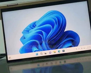 Photo - New Laptop Lenovo ThinkPad Yoga 18GB Intel Core I5 SSD 512GB