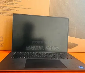 Photo - New Laptop Dell 16GB Intel Core I7 SSD 512GB