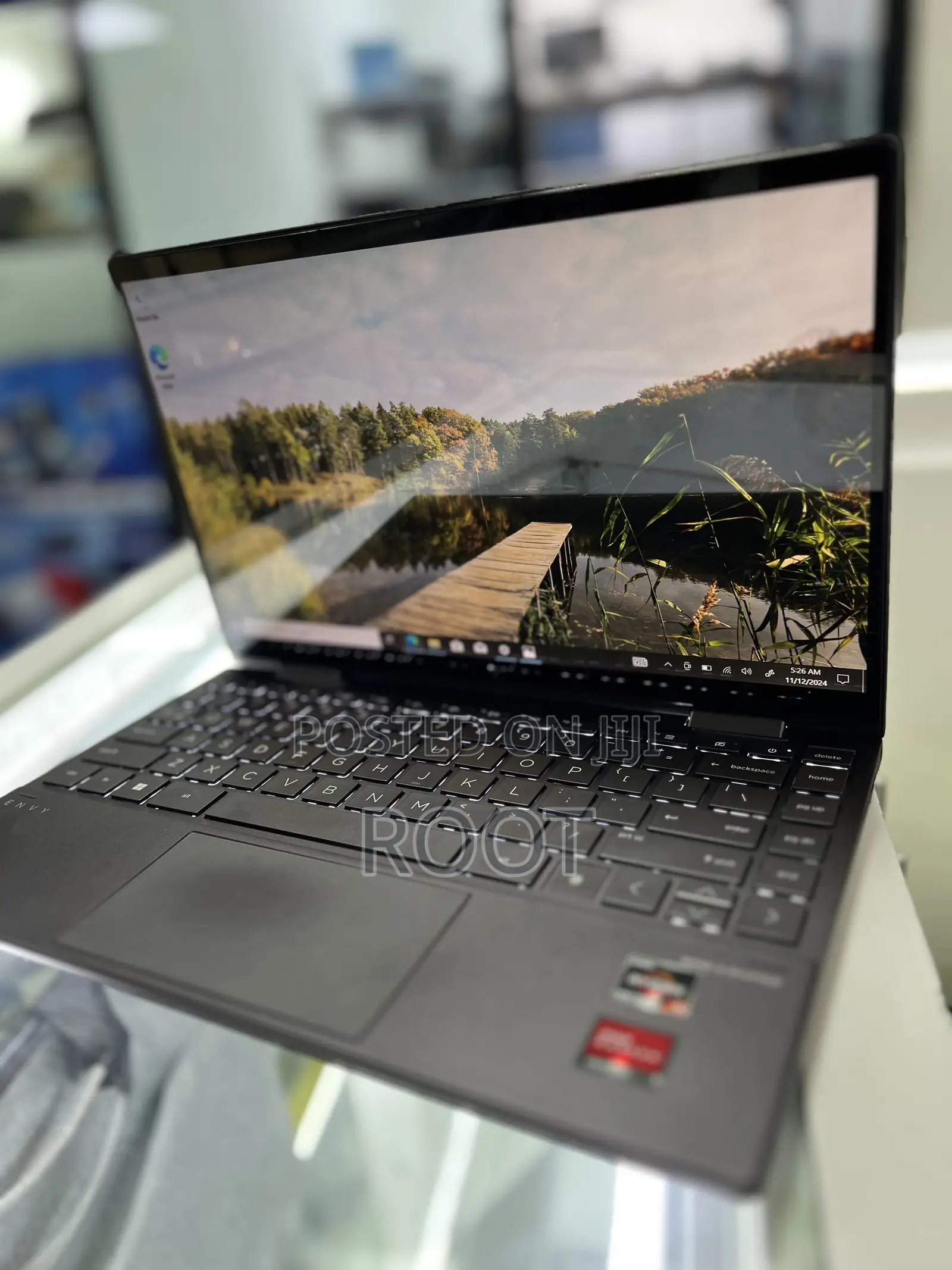 Laptop HP Envy X360 8GB AMD Ryzen 5 SSD 512GB