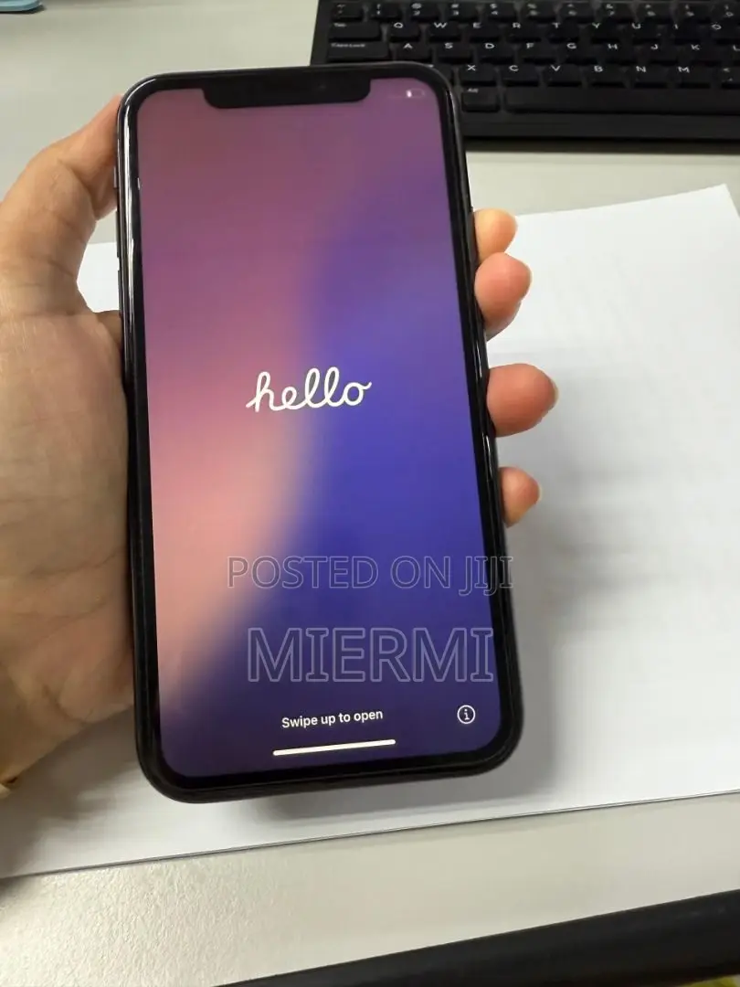 Apple iPhone 11 64 GB Black