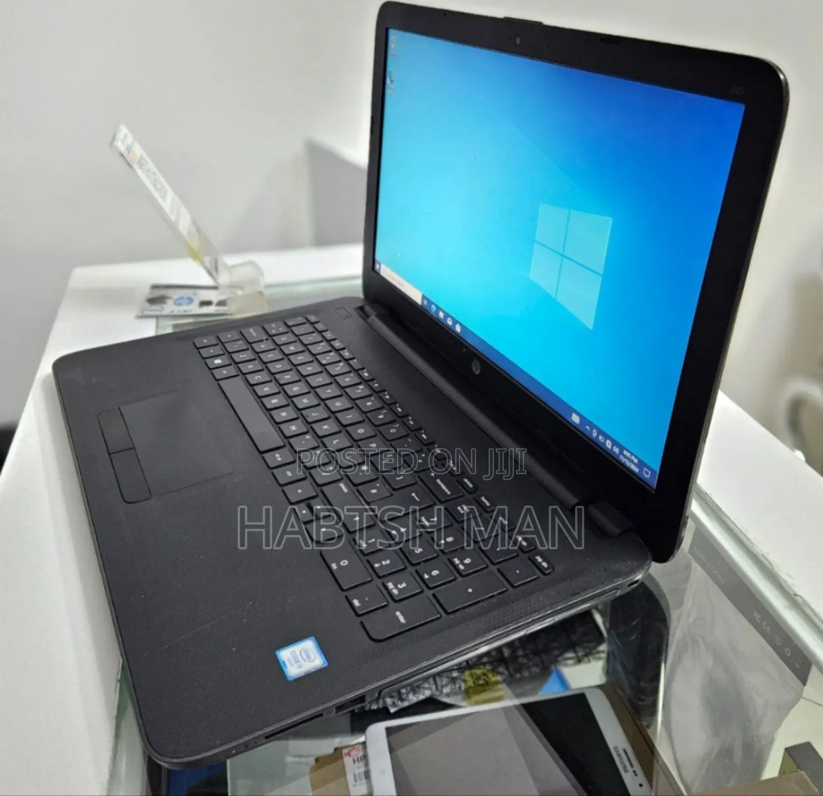 New Laptop HP Stream Notebook 8GB Intel Core i5 HDD 1T
