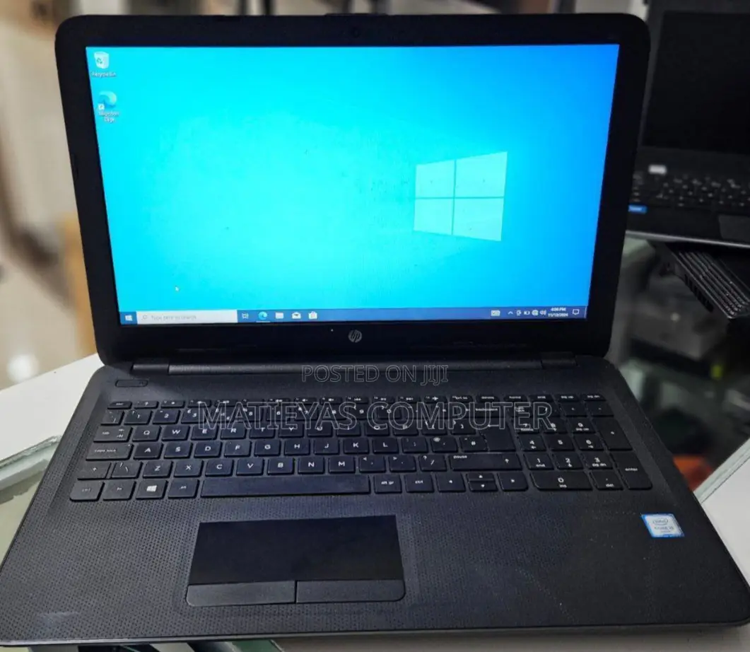 New Laptop HP Stream Notebook 8GB Intel Core I5 HDD 1T