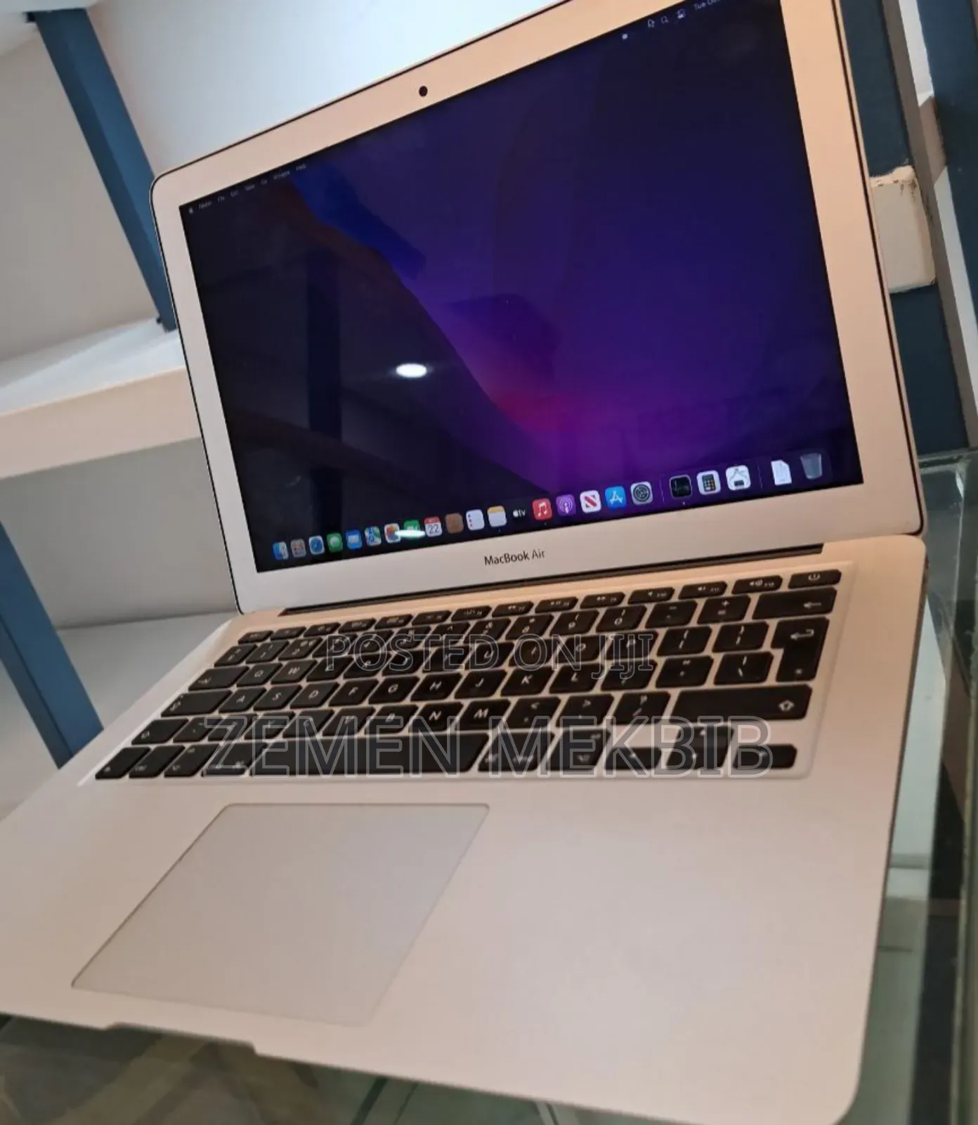 New Laptop Apple MacBook Air 2017 8GB Intel Core I5 SSD 128GB