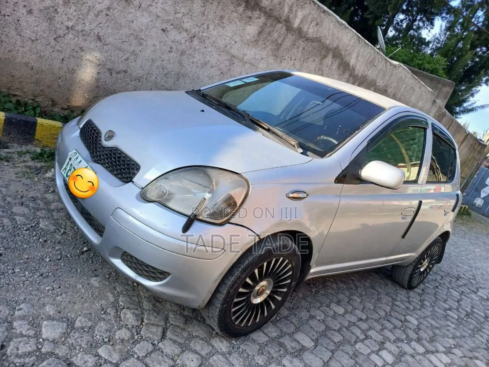 Toyota Vitz 2004 Gray