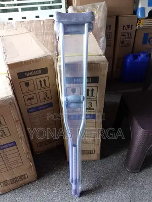 Photo - Armpit Crutches/Comfortable Rubber፮0easy Wing Nut Adjustment