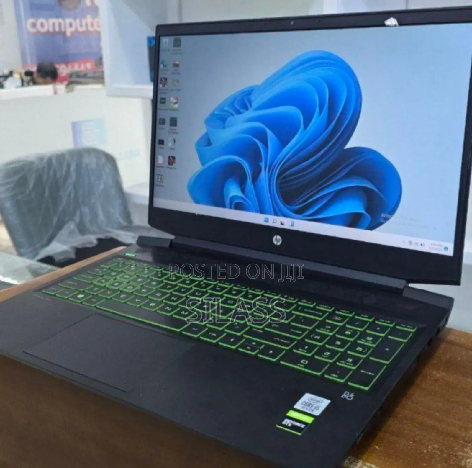 New Laptop HP Pavilion Power 15 16GB Intel Core I5 SSD 512GB