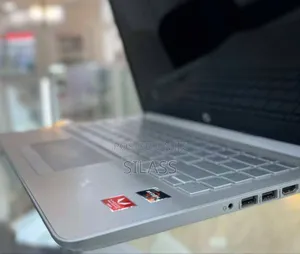 New Laptop HP Stream Notebook 8GB AMD Ryzen 5 SSD 512GB