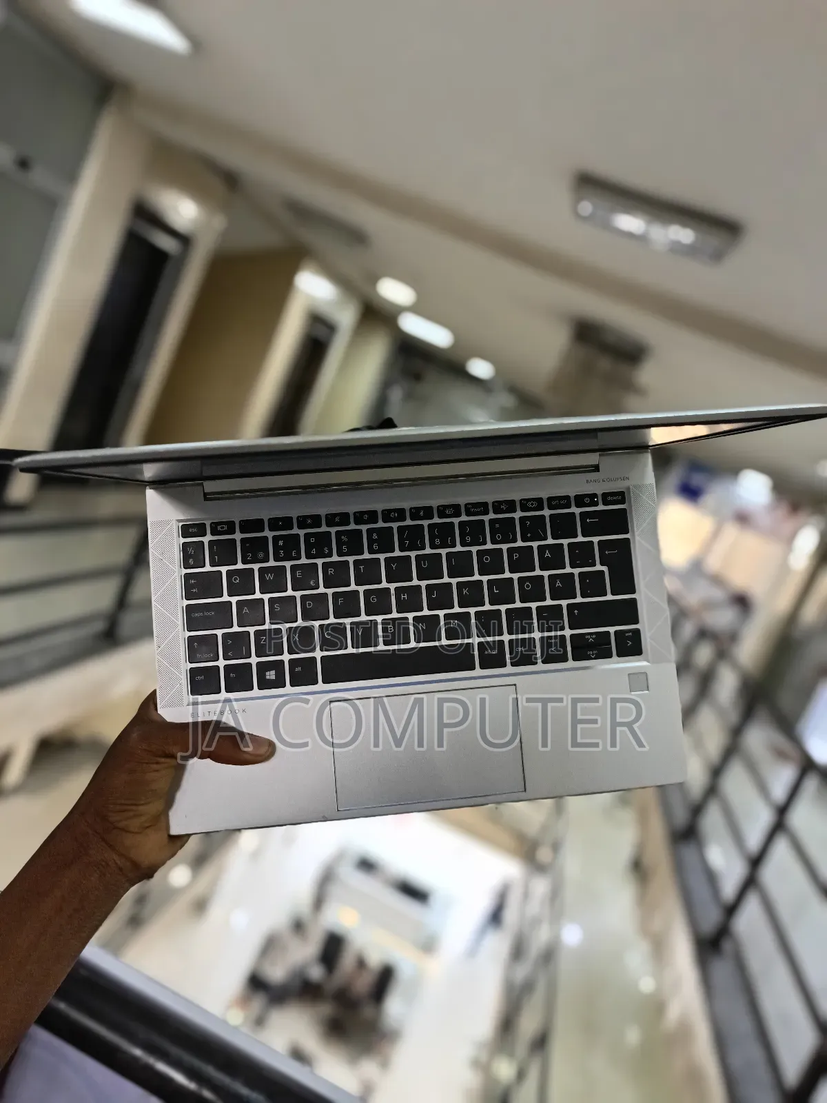 New Laptop HP EliteBook 830 G7 16GB Intel Core I5 SSD 512GB