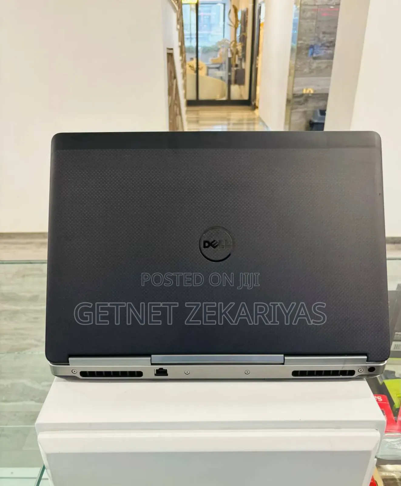 New Laptop Dell Precision 7520 16GB Intel Core I7 SSD 512GB