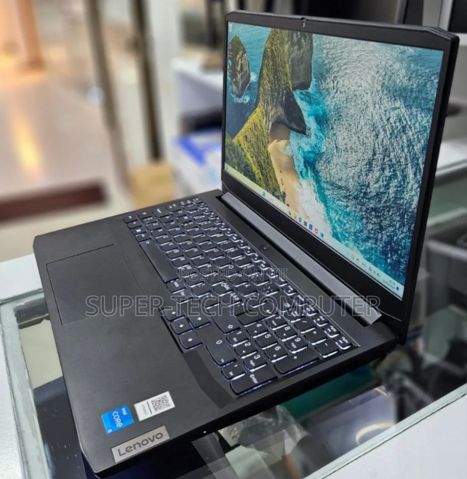 New Laptop Lenovo IdeaPad 520 16GB Intel Core I5 SSD 512GB