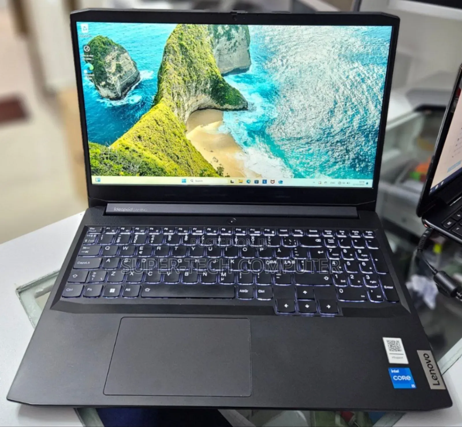 New Laptop Lenovo IdeaPad 520 16GB Intel Core I5 SSD 512GB