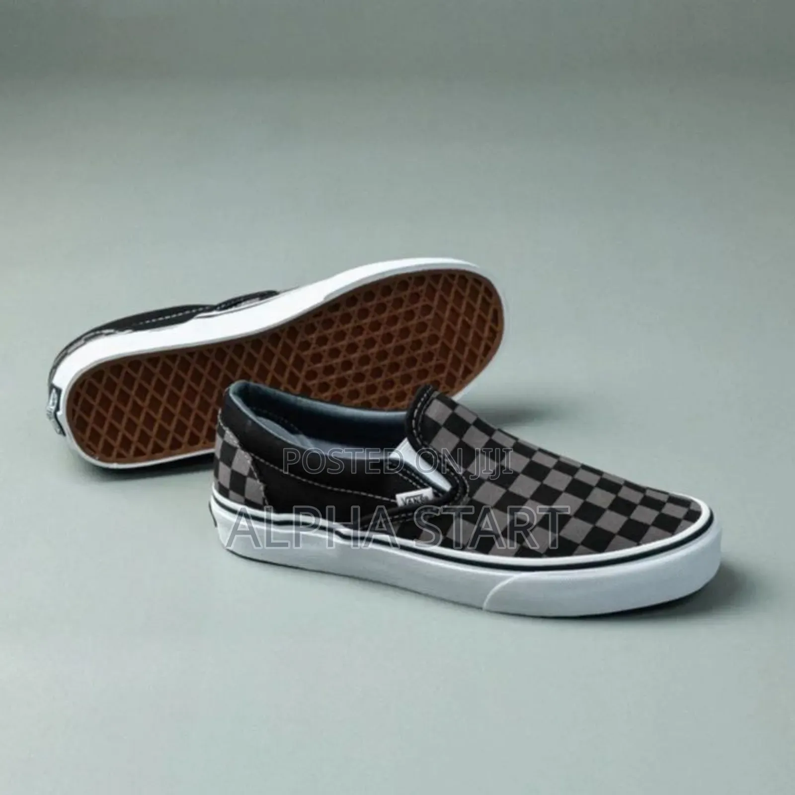 Ladies Dama Vans 
 Made in Vietnam