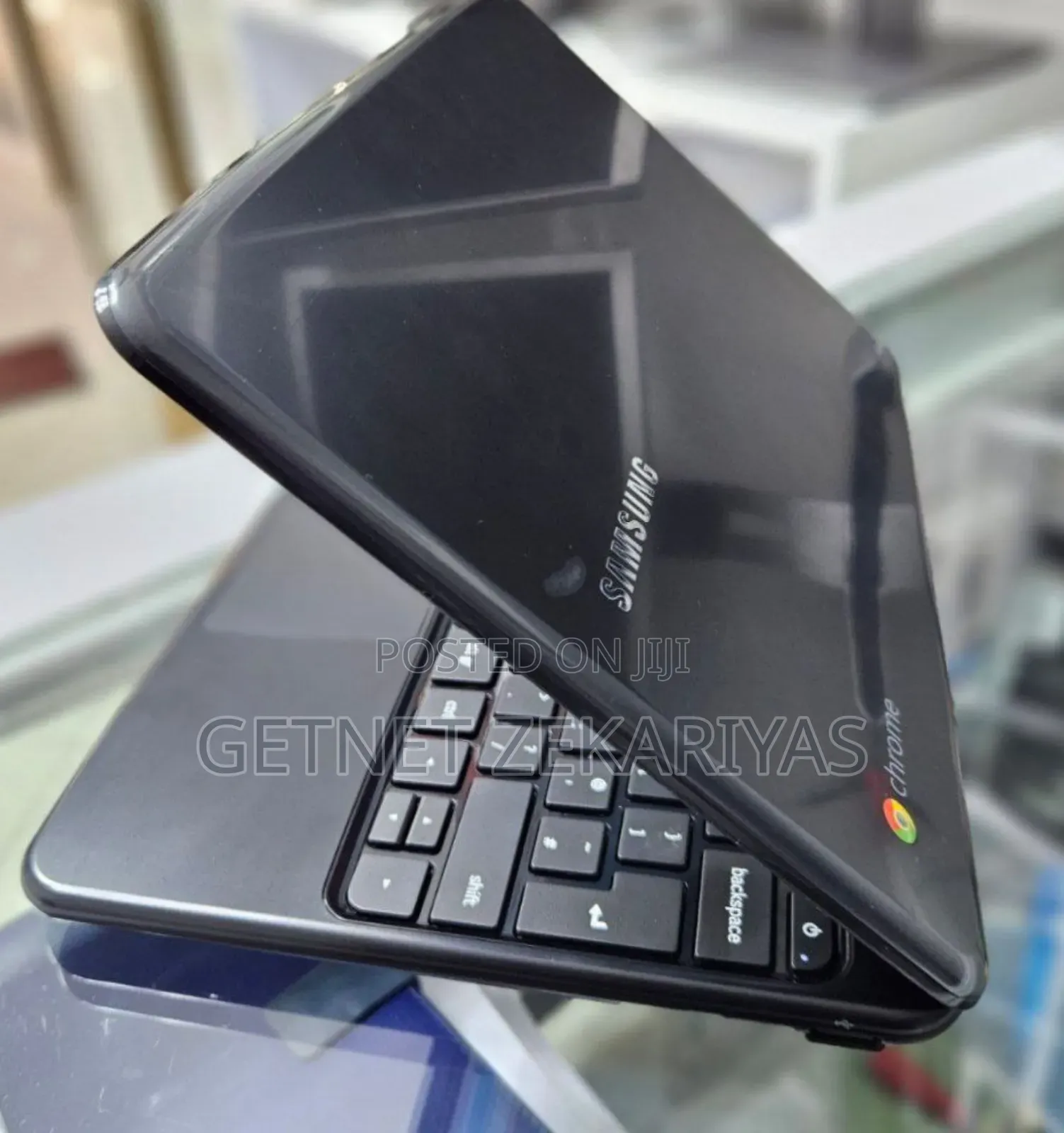 New Laptop Samsung Chromebook 3 11 4GB Intel Pentium SSD 16 GB