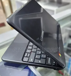 New Laptop Samsung Chromebook 3 11 4GB Intel Pentium SSD 16 GB