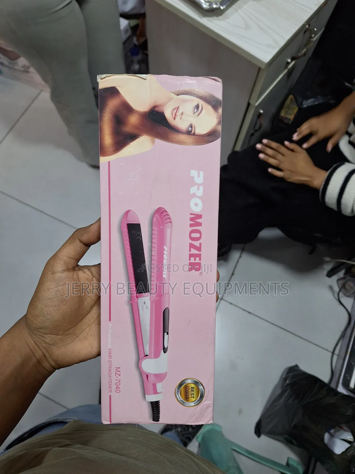 Pro Mozer Hair Straightener