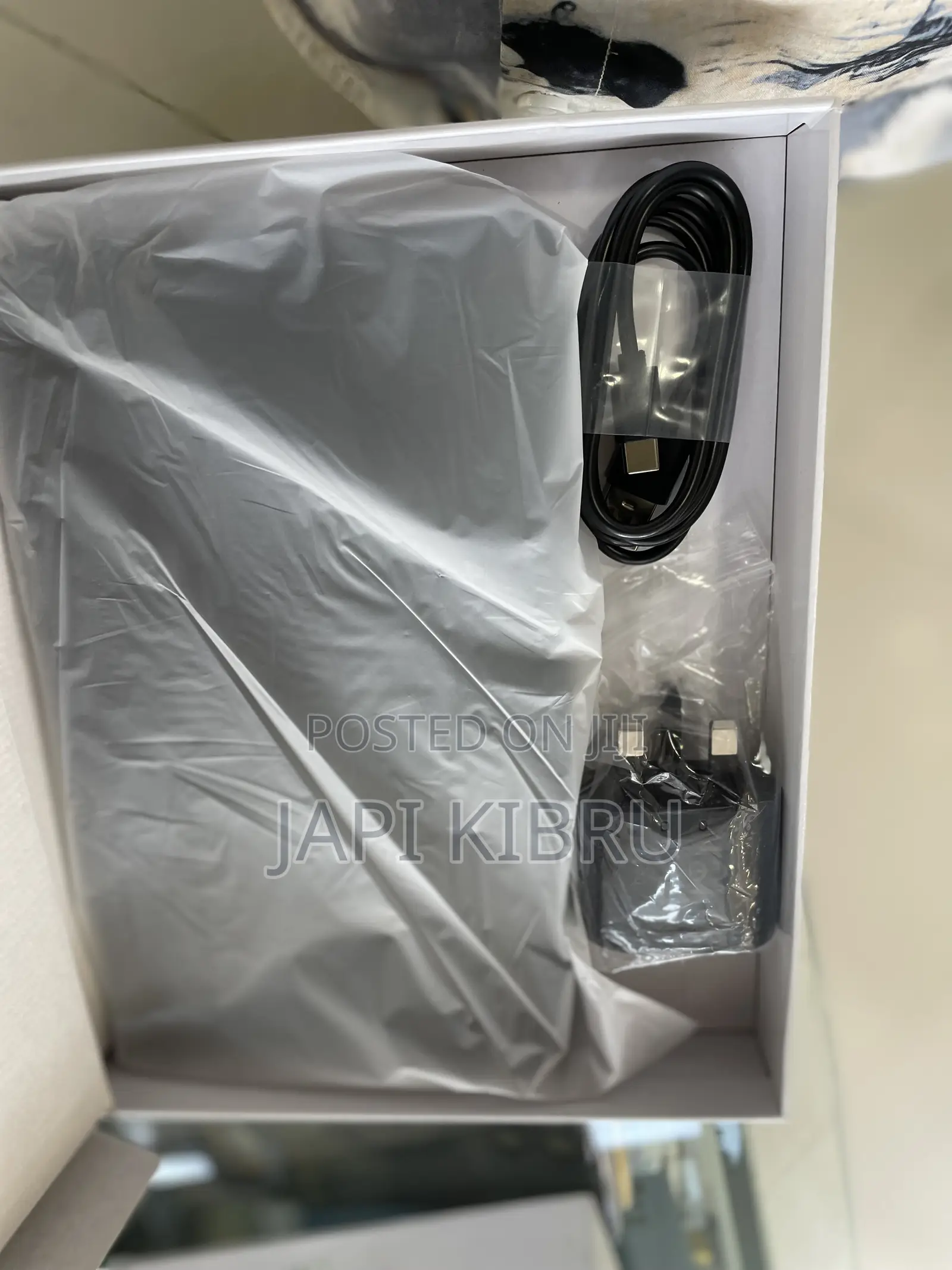 New Tablet 32 GB Black