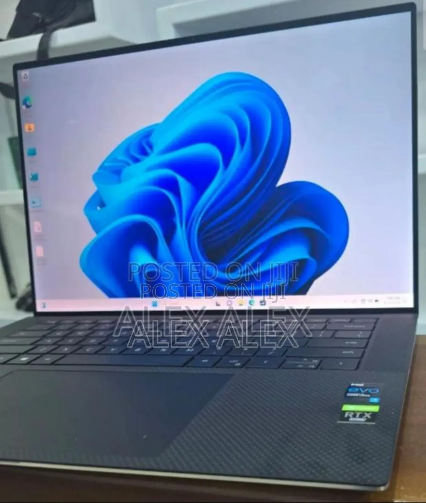 New Laptop Dell XPS 13 16GB Intel Core i7 SSD 1T