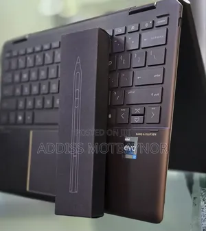 New Laptop HP Spectre 16GB Intel Core I7 SSD 1T