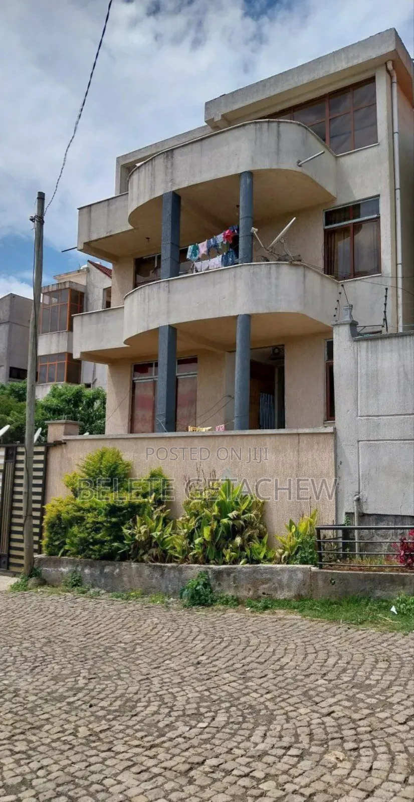 8bdrm House in Semit, G+2 Luxury, Bole for sale