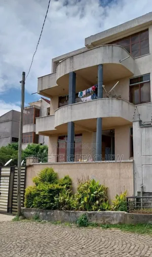 8bdrm House in Semit, G+2 Luxury, Bole for sale