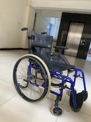 Comfortable Wheelchair1[2wheelchair5;4wheelchair1wheelchair