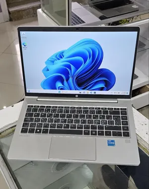 New Laptop HP ProBook 430 G8 16GB Intel Core I3 SSD 256GB