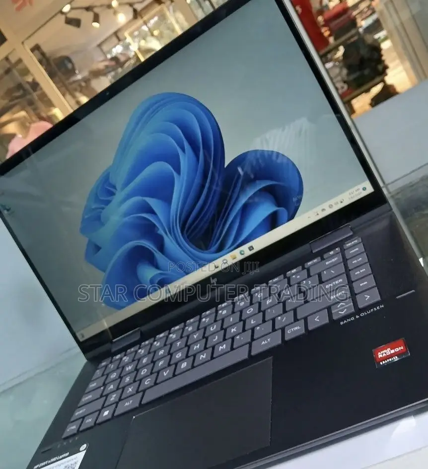 New Laptop HP Envy X360 8GB AMD Ryzen 5 SSD 512GB