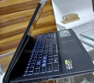 New Laptop MSI GF63 16GB AMD Ryzen 5 SSD 1T