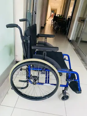 Photo - Wheelchair6)(5wheelchair6)(5wheelchair5(;4wheelchair6)(5fold