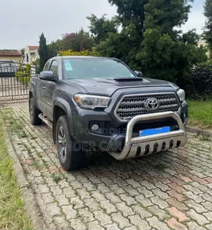 Toyota Tacoma 4dr Double Cab 2016 Gray