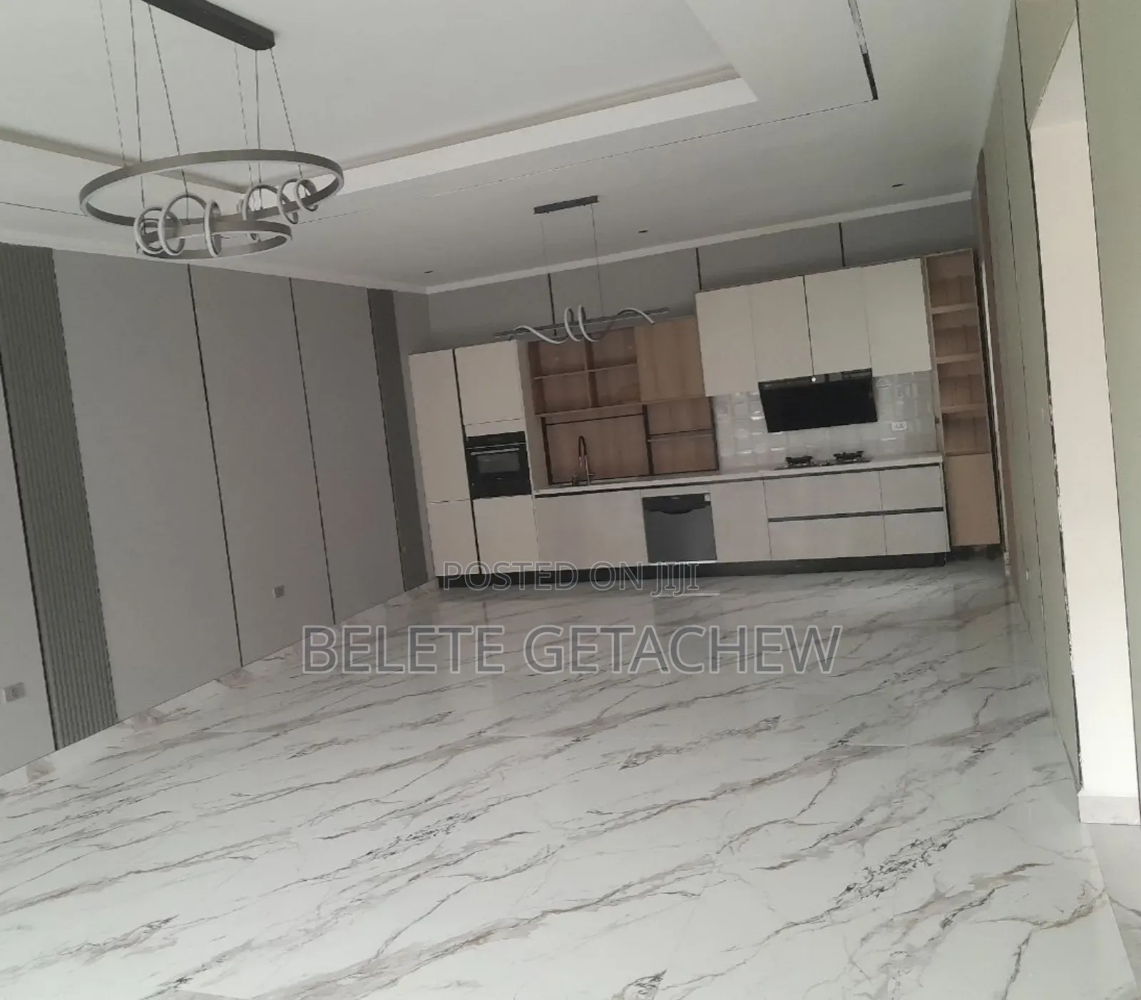 8bdrm House in Semit, G+3 Luxury, Bole for sale