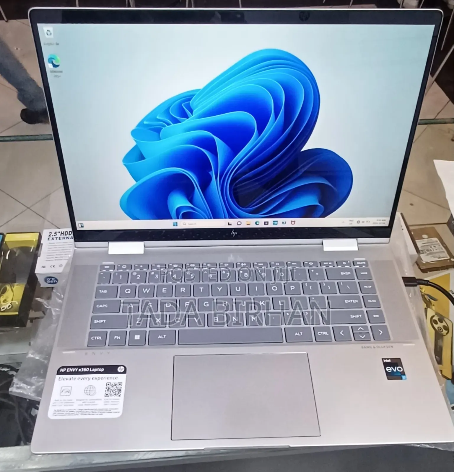 New Laptop HP Envy X360 18GB Intel Core I7 SSD 1T