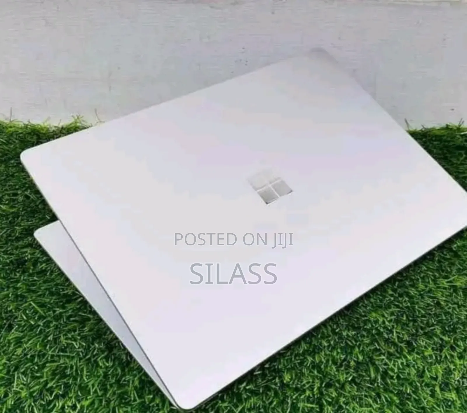 New Laptop Microsoft Surface 16GB Intel Core I7 SSD 256GB