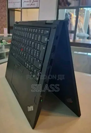 New Laptop Lenovo ThinkPad Yoga 370 8GB Intel Core I7 SSD 512GB