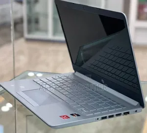 New Laptop HP Stream Notebook 8GB AMD Ryzen 5 SSD 512GB