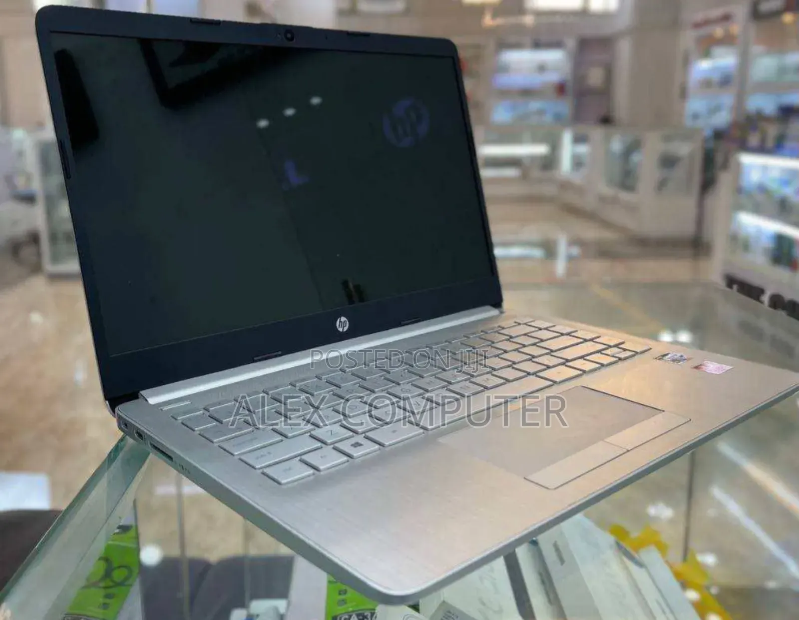 New Laptop HP Stream Notebook 8GB AMD Ryzen 5 SSD 512GB