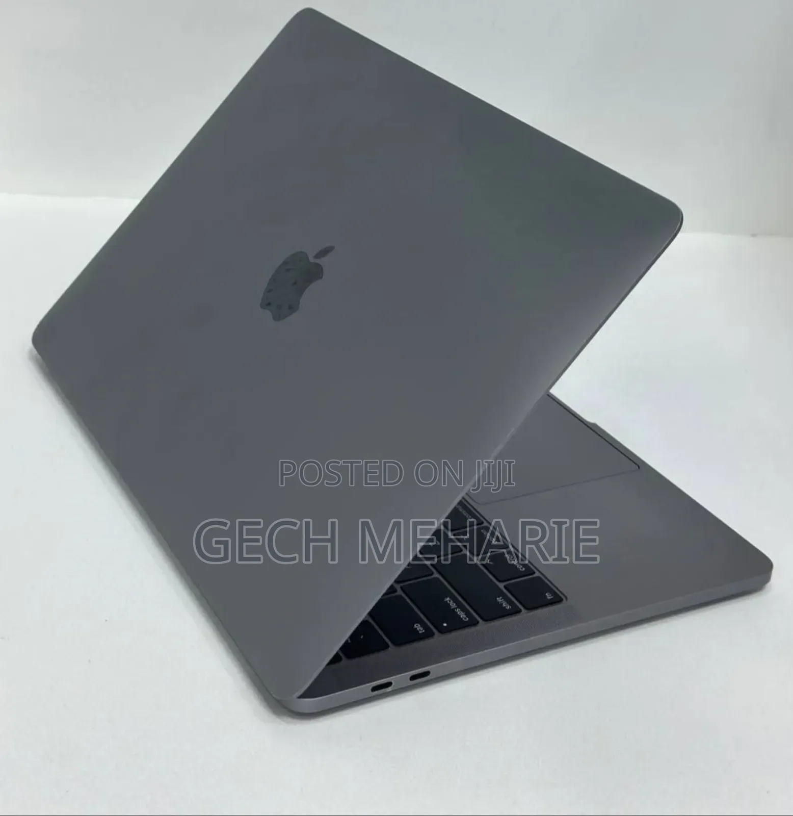 New Laptop Apple MacBook Pro 2019 8GB Intel Core I5 SSD 256GB