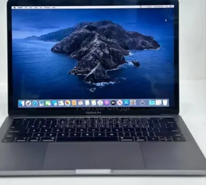 Photo - New Laptop Apple MacBook Pro 2019 8GB Intel Core I5 SSD 256GB